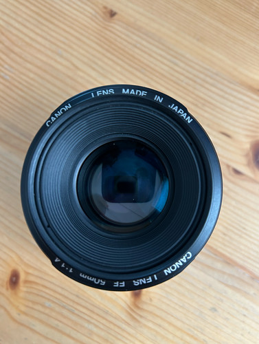 Canon 50mm 4 usm - f/1.4,